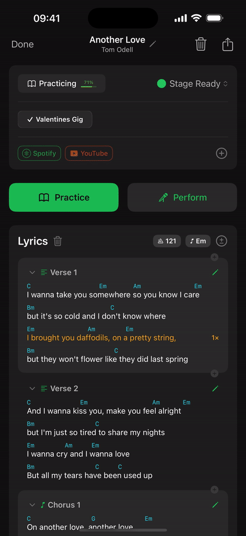 Transposing a song — the whole chart updates instantly